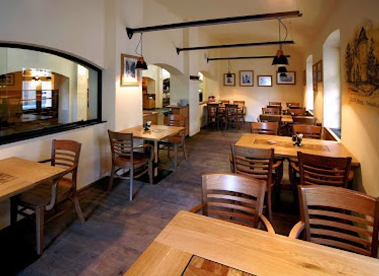 czechia/south-bohemia/restaurant/restaurace-masne-kramy