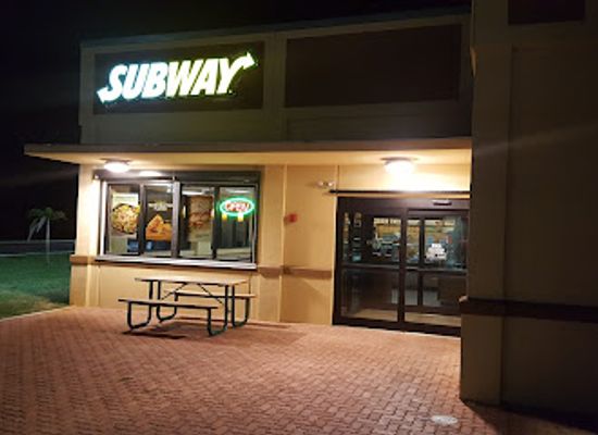 guam/apra-harbor/restaurant/subway