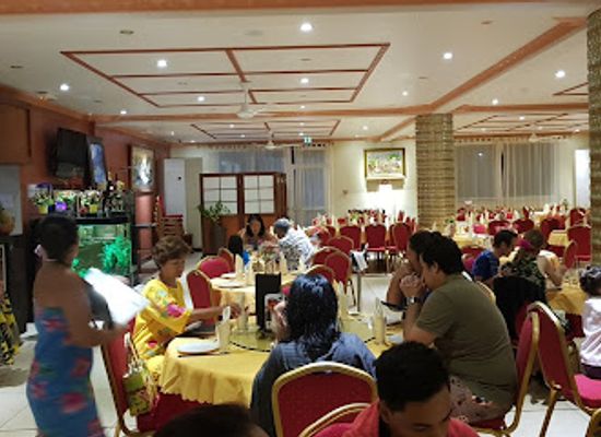 french-polynesia/moorea/restaurant/golden-lake-restaurant