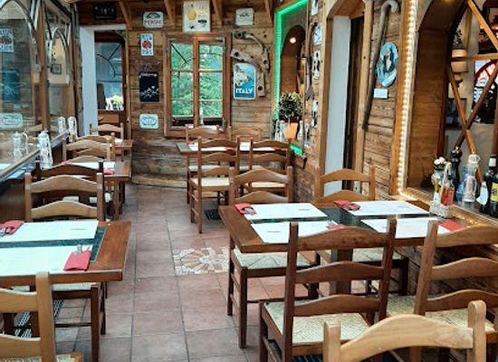 switzerland/arosa/restaurant/grottino