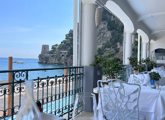 italy/positano/restaurant/restaurant-da-pupetto