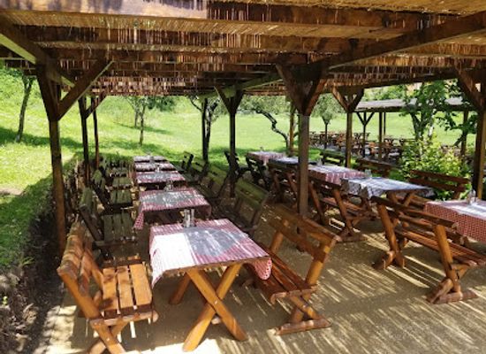 serbia/fruska-gora-national-park/restaurant/etno-restoran-sumski-raj