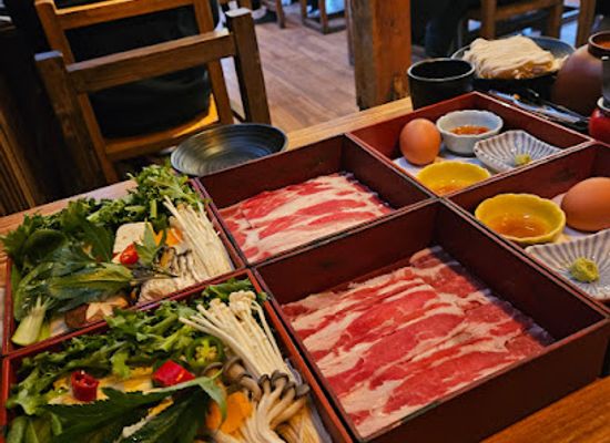 south-korea/gyeongju/restaurant/oncheonjib