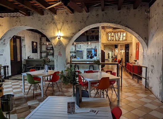 puerto-rico/mona-passage/restaurant/the-cave-cuban-cuisine-cocktails