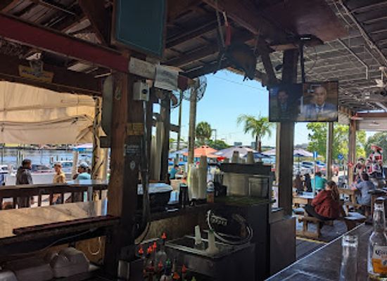 florida/tampa-bay-area/restaurant/rick-s-on-the-river