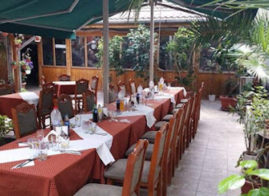 bulgaria/stara-zagora/restaurant/belite-kashti