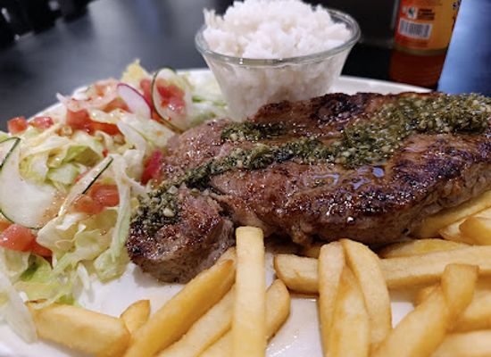 nicaragua/masaya/restaurant/restaurante-icarus-wings