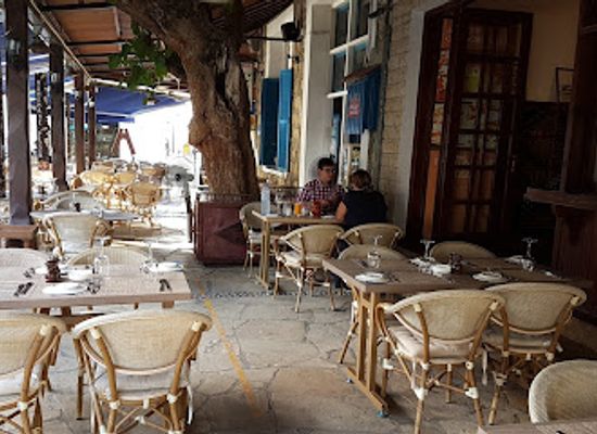 cyprus/akamas-peninsula/restaurant/the-chix-chox-restaurant