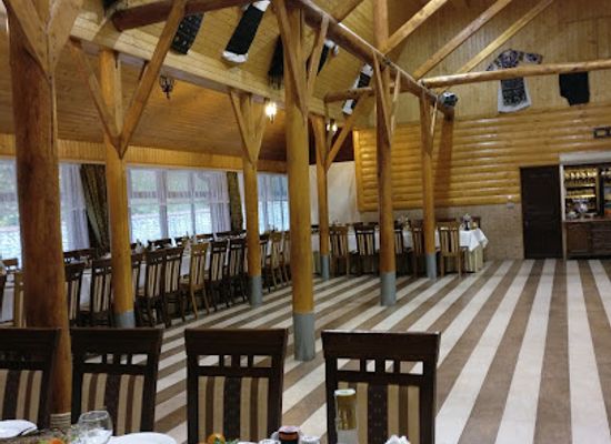 ukraine/ternopil-region/restaurant/khutir