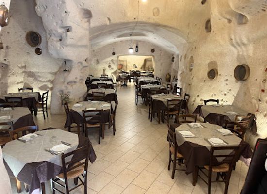 italy/matera/sassi-di-matera/restaurant/la-grotta-del-gusto