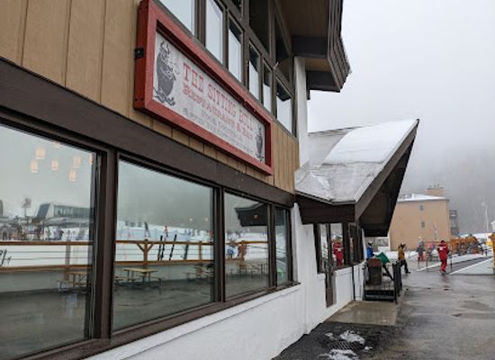 vermont/okemo-mountain-resort/restaurant/the-bull-restaurant-bar