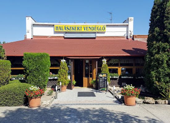 hungary/szigetkoz/restaurant/halaszkert-vendeglo-kis-duna-motel-camping