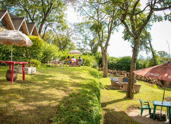 kenya/lake-nakuru-national-park/restaurant/hudson-restaurant-sports-bar