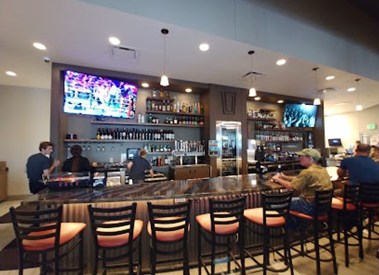 wyoming/cheyenne/restaurant/the-office-bar-and-grill