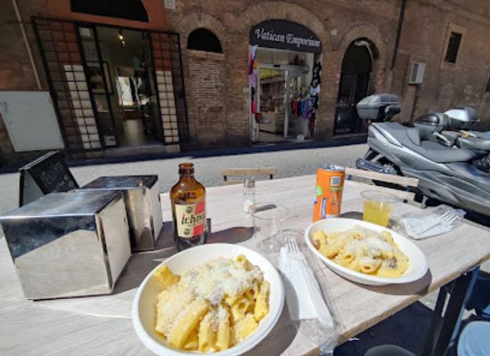 vatican-city/belvedere-courtyard/restaurant/egg-pasta-fresca