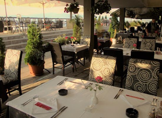 serbia/branicevo/restaurant/kafana-zlatna-ribica