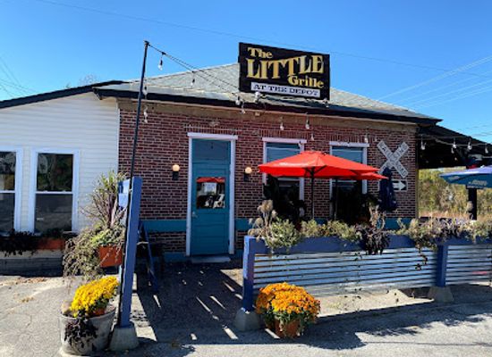 new-hampshire/coos-county/restaurant/the-little-grille