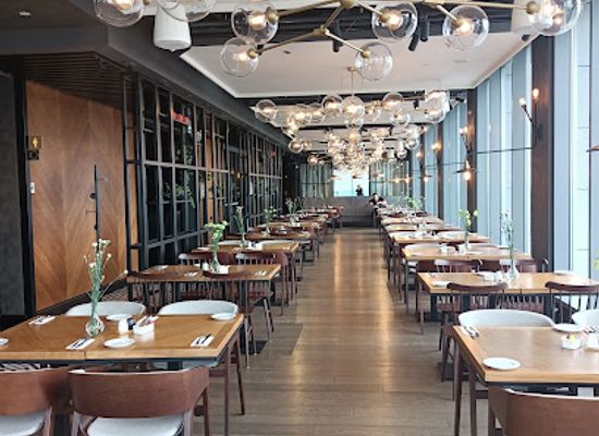 poland/silesia/restaurant/27th-floor