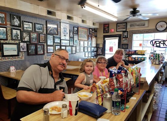 west-virginia/fairmont/restaurant/woody-s-restaurant