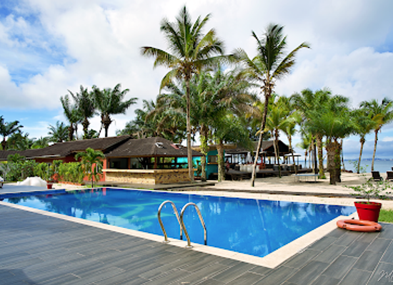 gabon/coastal-plains/restaurant/river-lodge-resort