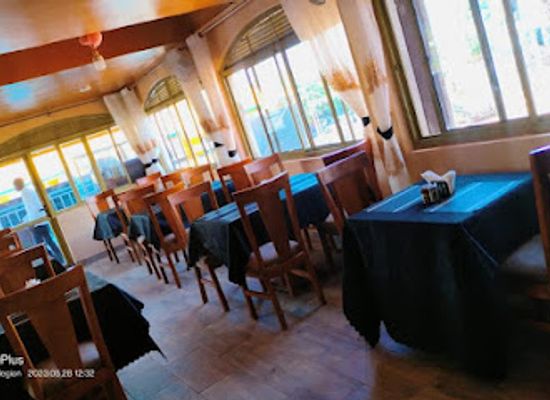 uganda/kampala/bugolobi/restaurant/mezban-restaurant