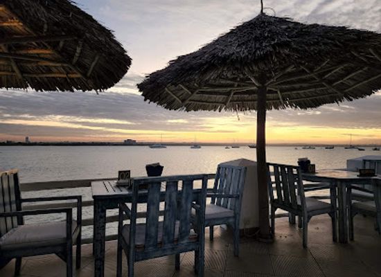 tanzania/masai-steppe/restaurant/the-waterfront