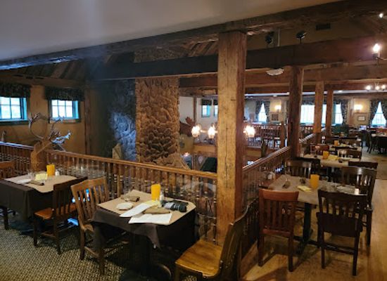 new-hampshire/white-mountains/restaurant/the-common-man-lincoln