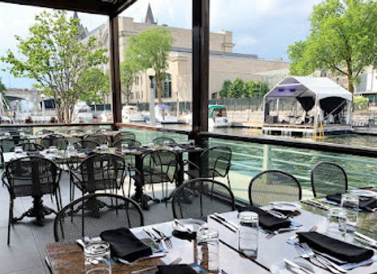 canada/ottawa/restaurant/1-elgin-restaurant