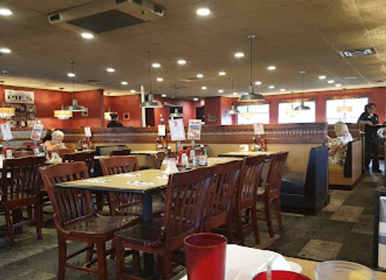 missouri/st-charles/restaurant/gingham-s-homestyle-restaurant