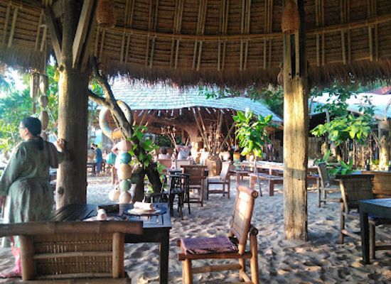 thailand/koh-lanta/restaurant/same-same-but-different-restaurant