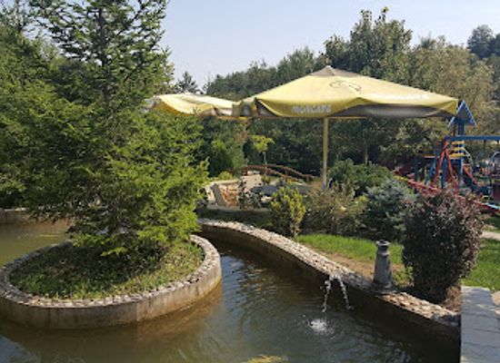 kosovo/white-drin-waterfall/restaurant/trofta-e-drinit