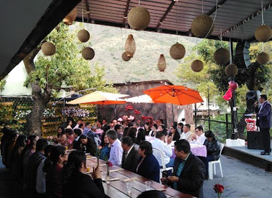 peru/apurimac/restaurant/pucara