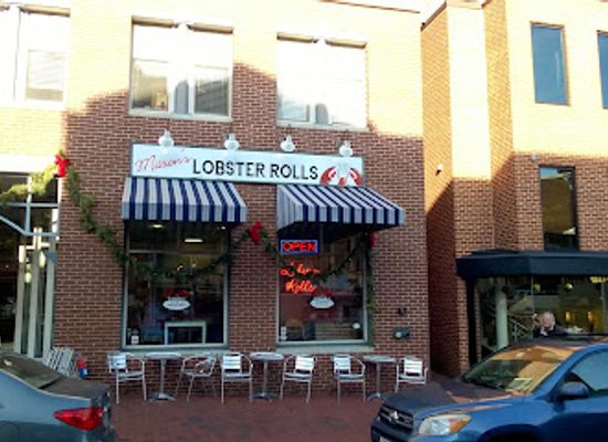 maryland/capital-region/restaurant/mason-s-famous-lobster-rolls