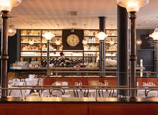 ireland/dublin/restaurant/the-dining-room-at-fallon-byrne