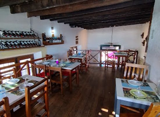 uruguay/colonia-del-sacramento/restaurant/restoran-picasso