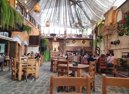 guatemala/motagua-valley/restaurant/restaurante-el-adobe-zona-1