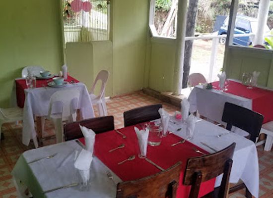 dominica/castle-bruce/restaurant/ma-raffo-s-cuisine