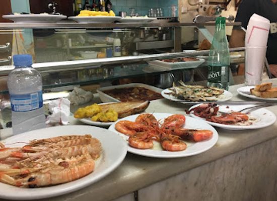 spain/barcelona/barceloneta/restaurant/la-cova-fumada