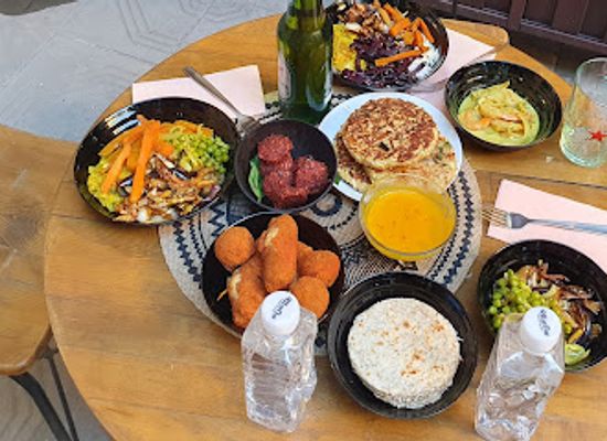 bulgaria/northwest-bulgaria/restaurant/rcurry-sri-lankan-restaurant