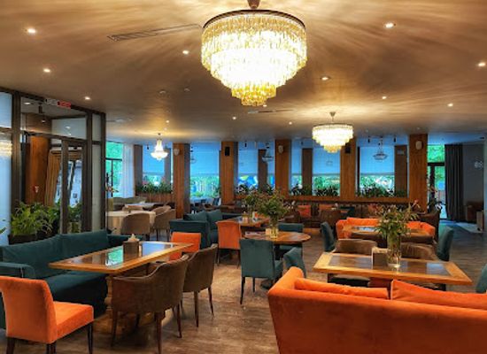 ukraine/khmelnytskyi/restaurant/forrest