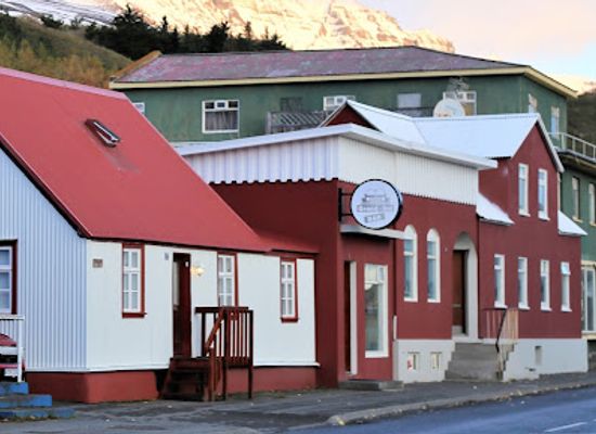 iceland/saudarkrokur/restaurant/grand-inn-bar-and-bed