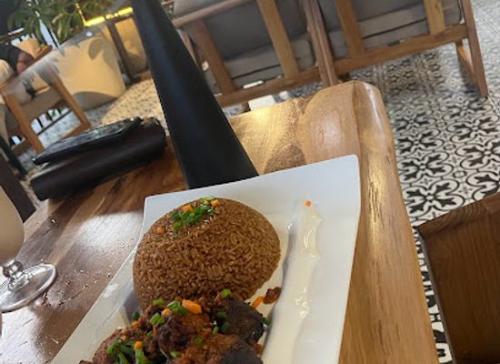 ghana/ashanti-region/restaurant/cedar