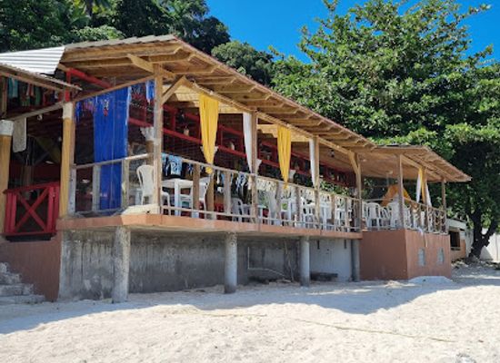 jamaica/port-antonio-area/restaurant/shanshy-beach-complex