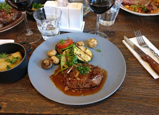 lithuania/klaipeda-region/restaurant/momo-grill