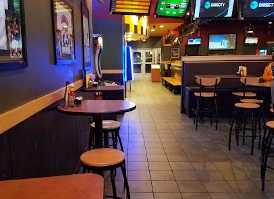 missouri/gasconade-river-basin/restaurant/buffalo-wild-wings