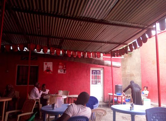 burundi/bujumbura-rural/restaurant/chez-maman-solo