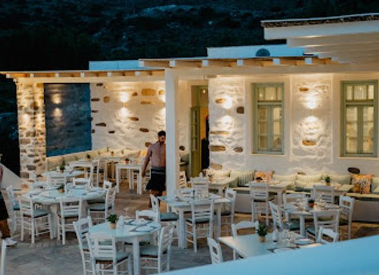 greece/cyclades/restaurant/santa-pacou-restaurant