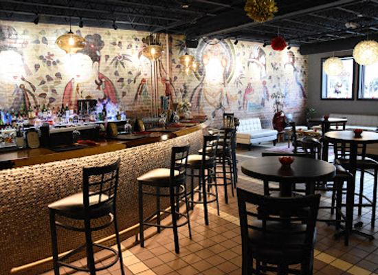 iowa/west-des-moines/restaurant/heavenly-asian-cuisine-lounge