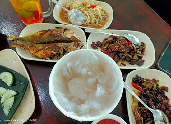 brunei/kuala-belait/restaurant/anjung-warisan-restaurant-cafe