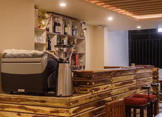 nepal/kathmandu/restaurant/laughing-bird-cafe-restaurant